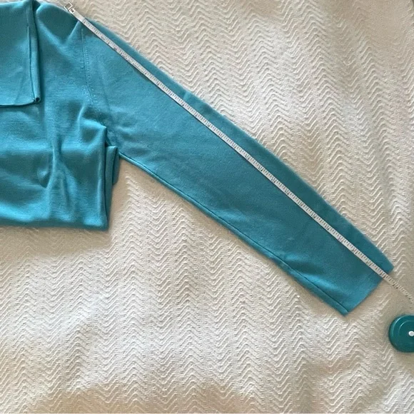 VINTAGE Sigrid Olsen Teal Silk Blend Turtleneck- Luxe Classic Size Small ๐ - Picture 9 of 12